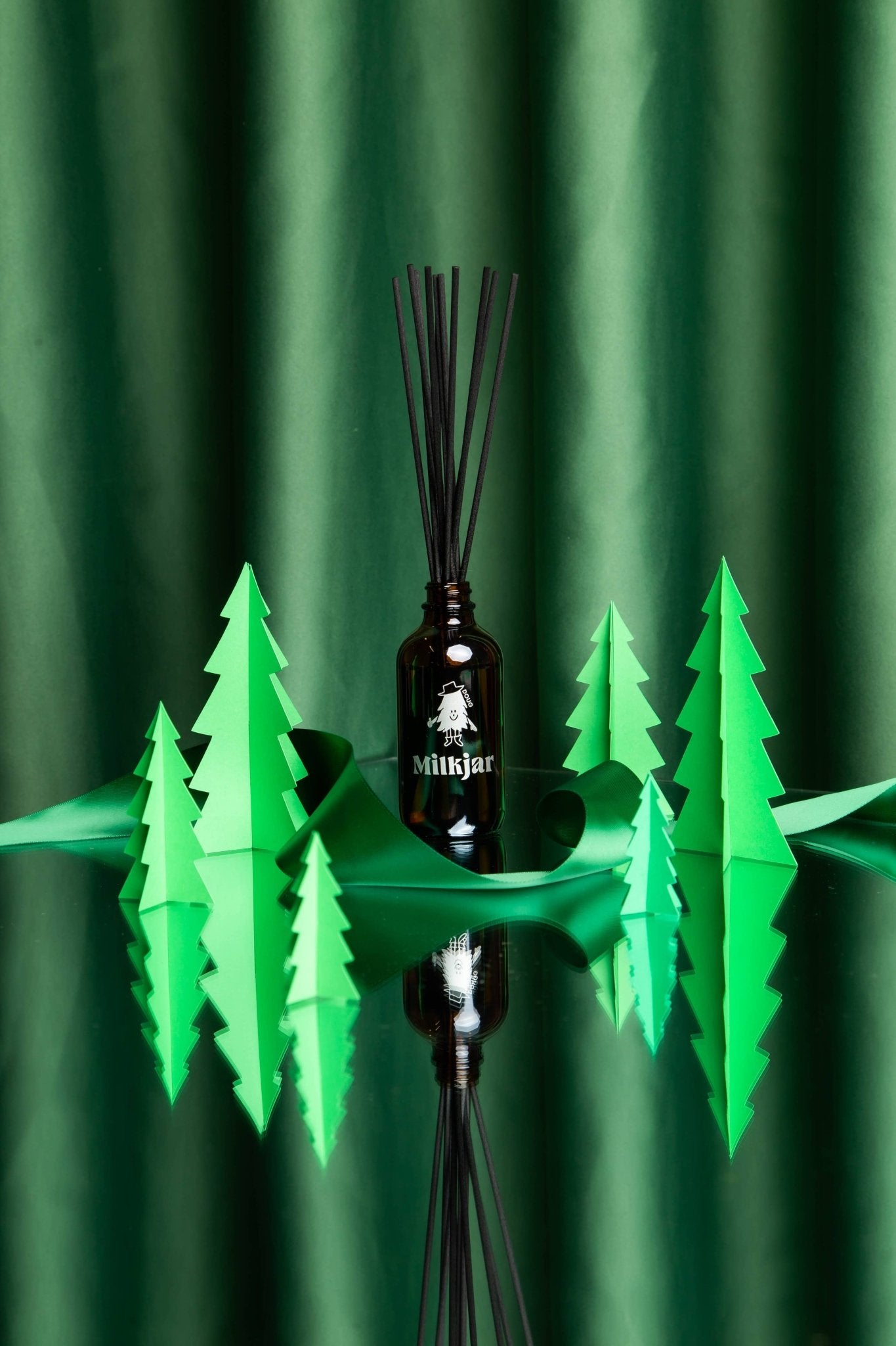 Doug – Milk Jar doftpinnar – bourbon, gran & mysk - FABLAB AB