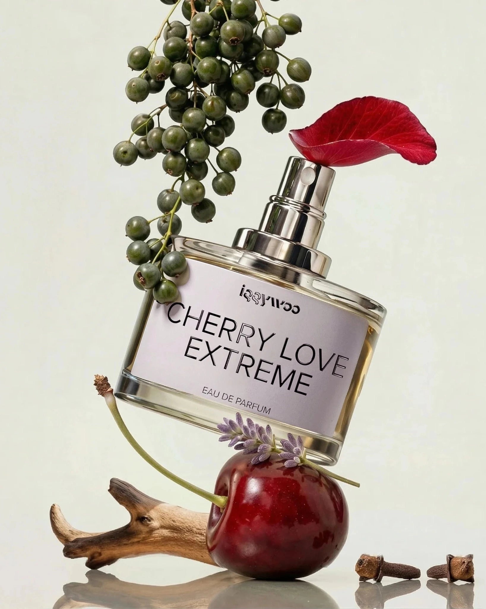 Cherry Love Extreme – Iggywoo – med körsbär, viol & sandelträ | FABLAB - FABLAB AB
