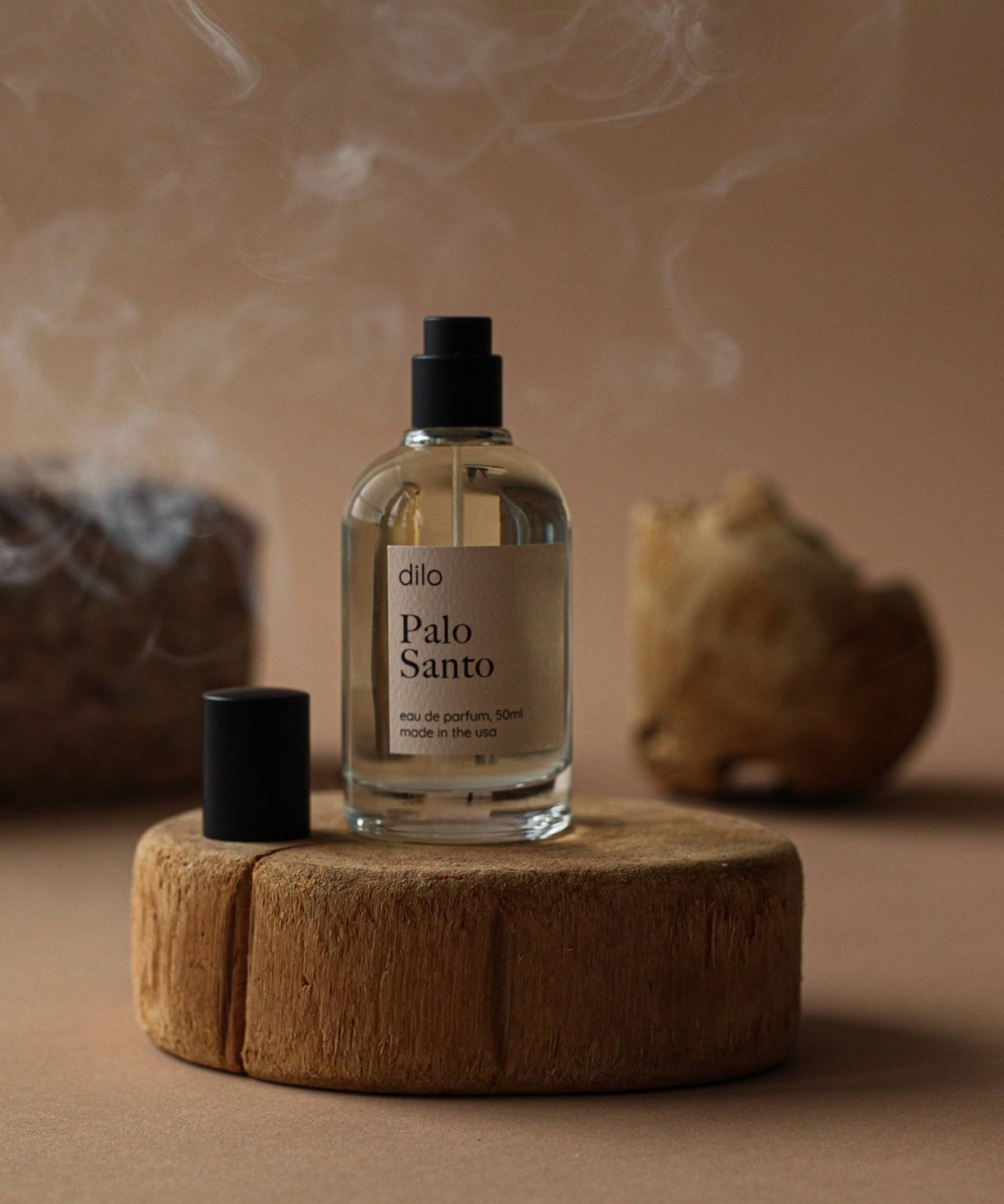 Palo Santo – dilo – En jordig doft med viol & amber | FABLAB - FABLAB AB