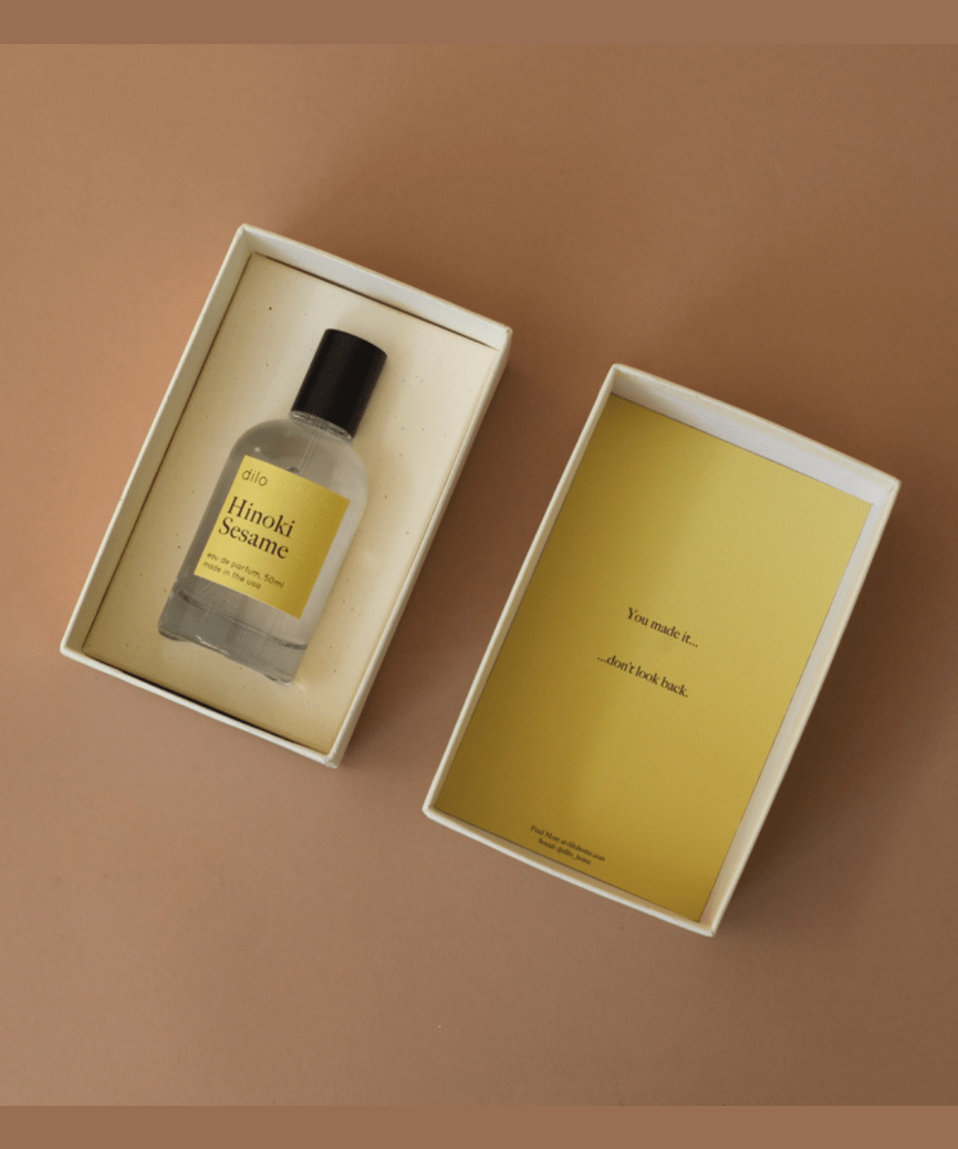 Hinoki Sesame – dilo – En rökig och träig unisexdoft med sesamfrö | FABLAB - FABLAB AB