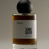 Sonic Silver – Flâner – Metalliska ackord, petrichor och asfalt | FABLAB
