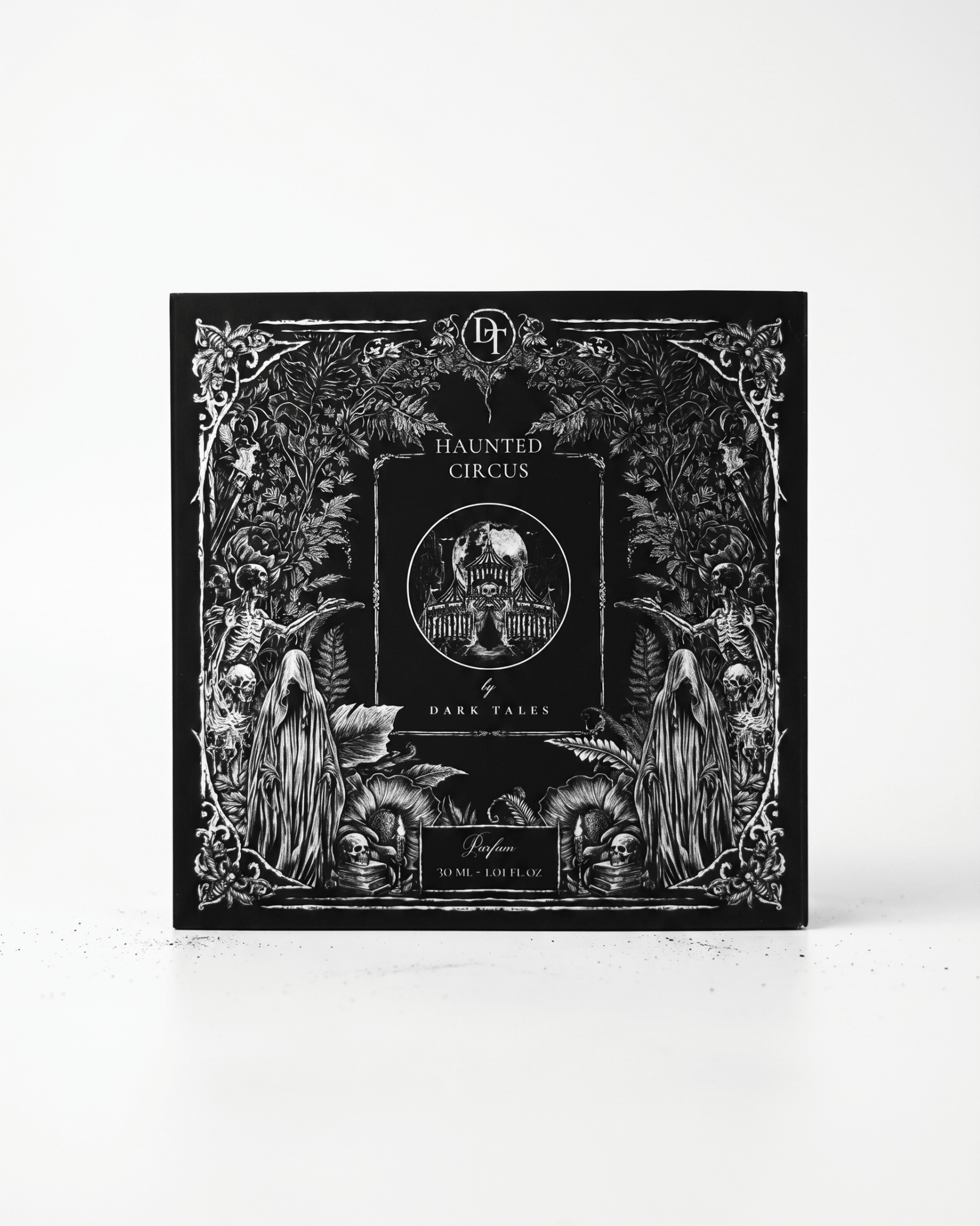 Haunted Circus – Dark Tales – Salt karamell, ballonggummi och höstlöv | FABLAB - FABLAB AB