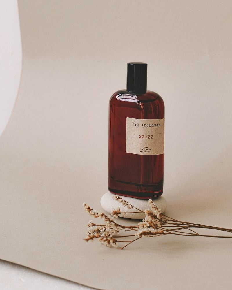 22.22 - Les Archives - Saffran & Laotian Oud | FABLAB - FABLAB AB