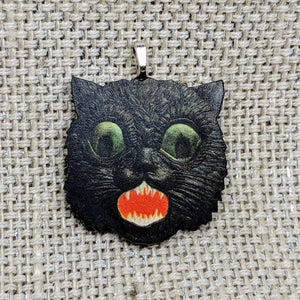 Creepy Cat Pendant Necklace - Iamnotsocool - FABLAB AB