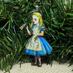 Vintage Alice in Wonderland Christmas Ornament - Iamnotsocool - FABLAB AB